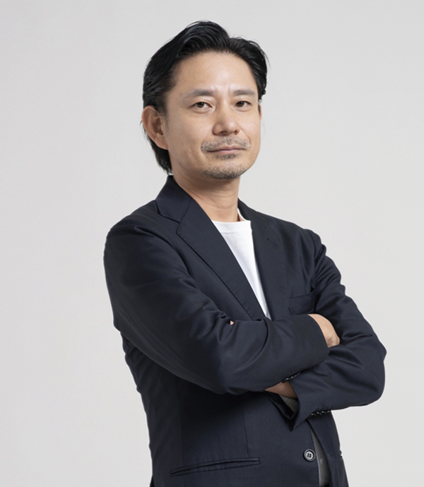 代表取締役　本山　東英